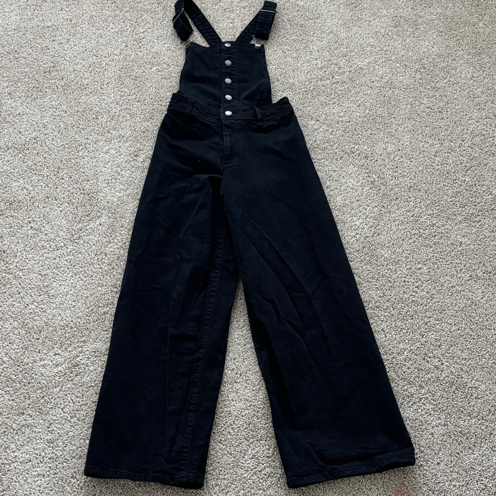 Universal Thread Women's Black Denim Overalls